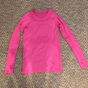 Lululemon Swiftly Tech Long Sleeve
